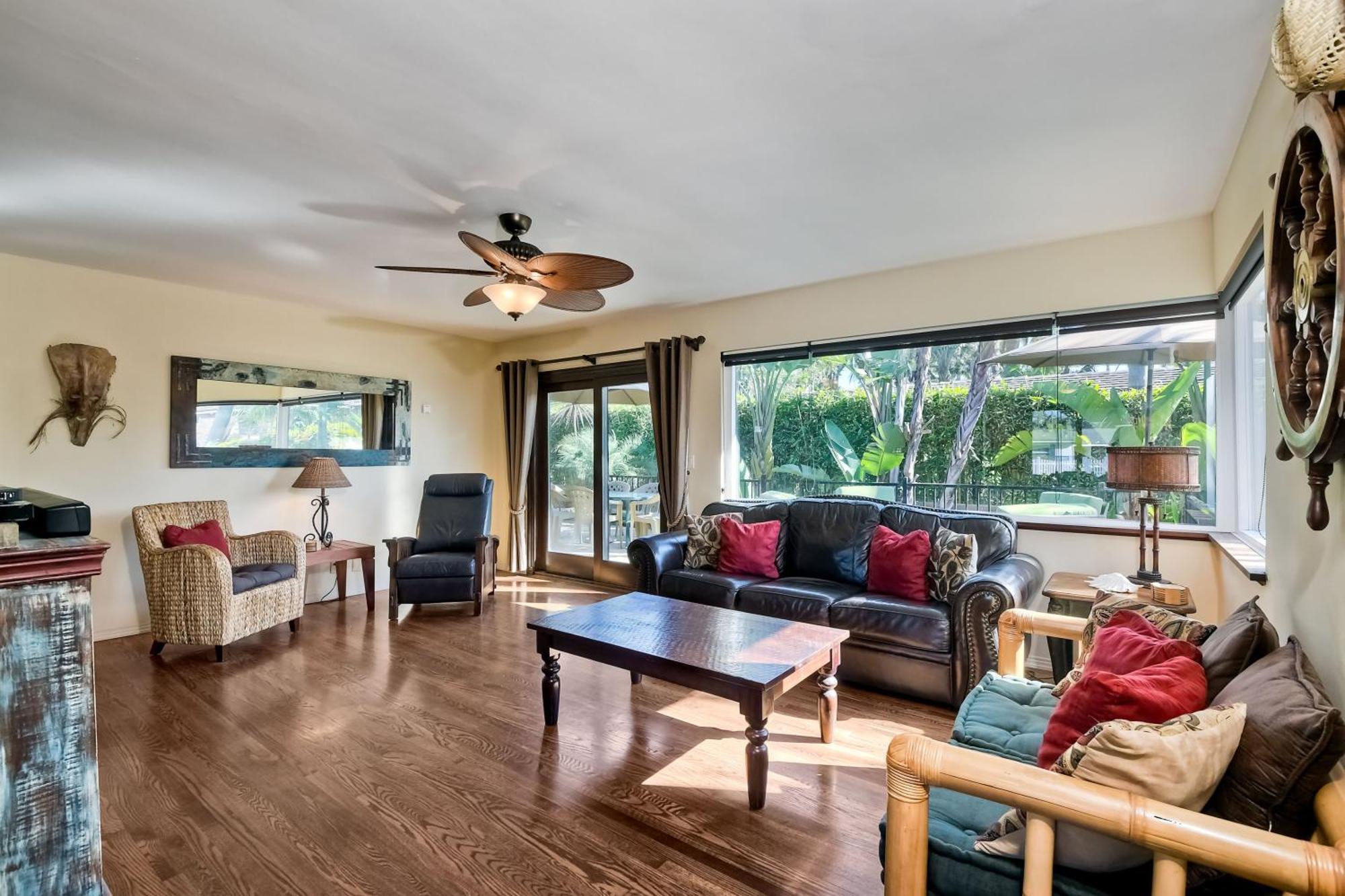5285 Shore Drive *