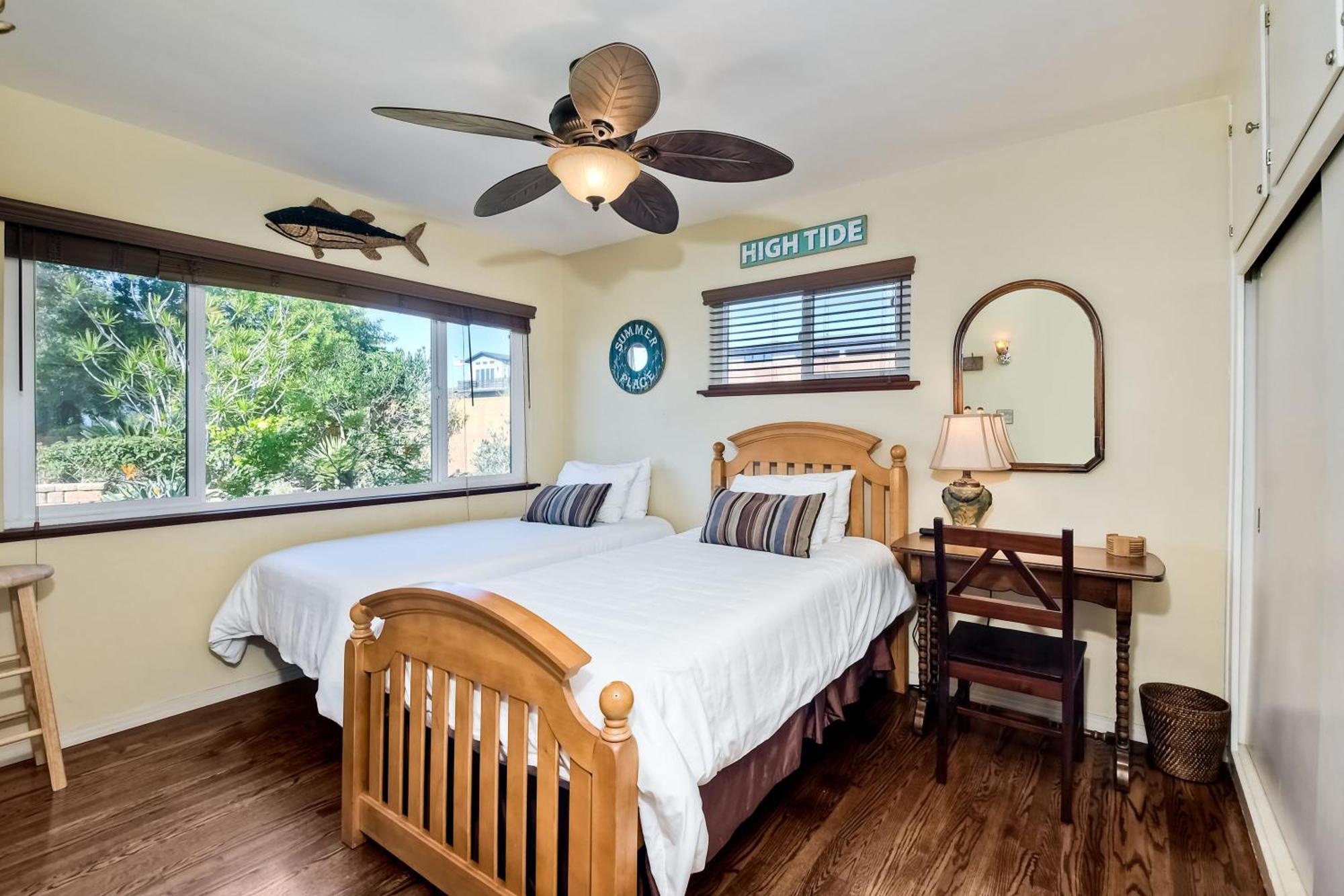 5285 Shore Drive Holiday home