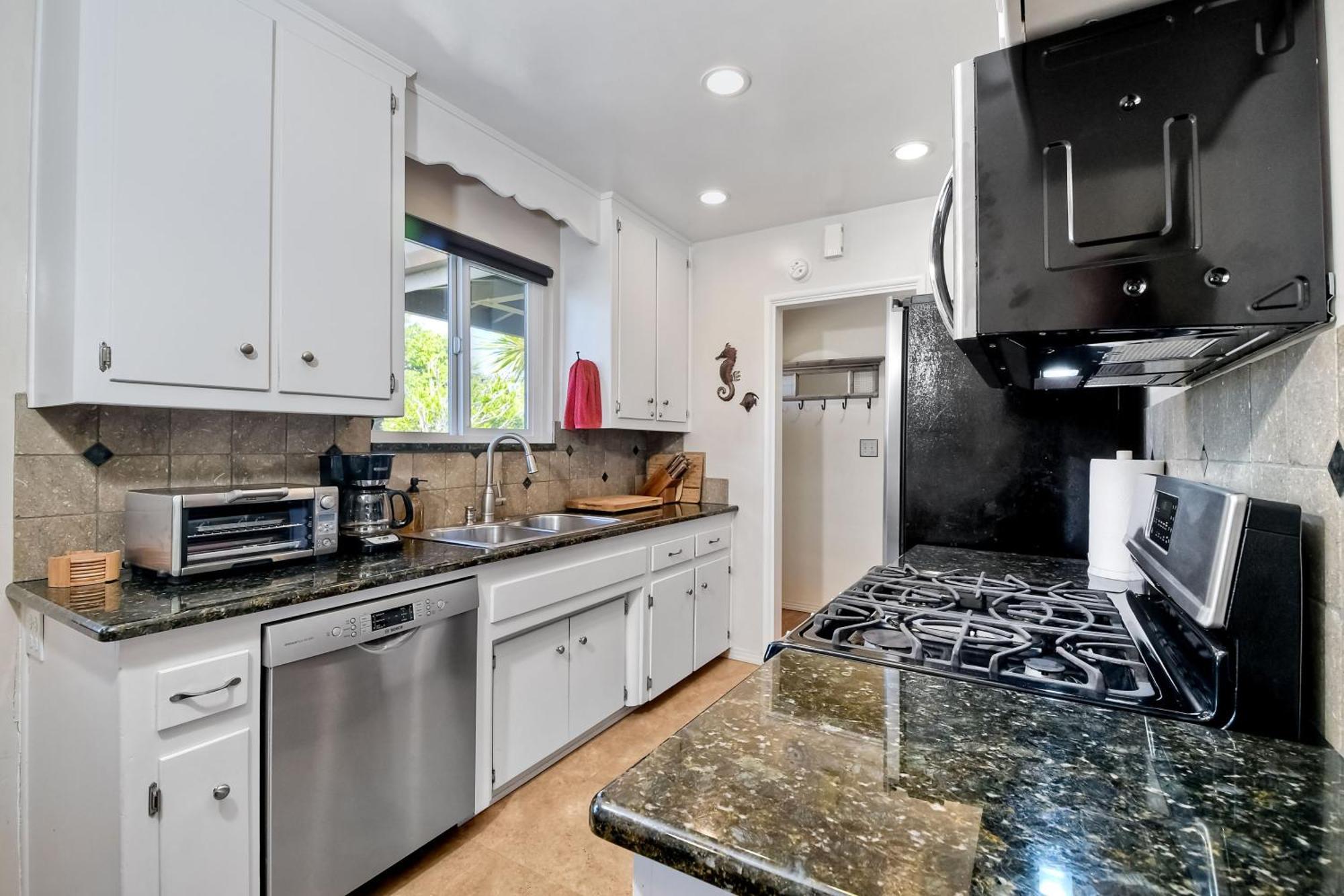 5285 Shore Drive Holiday home *
