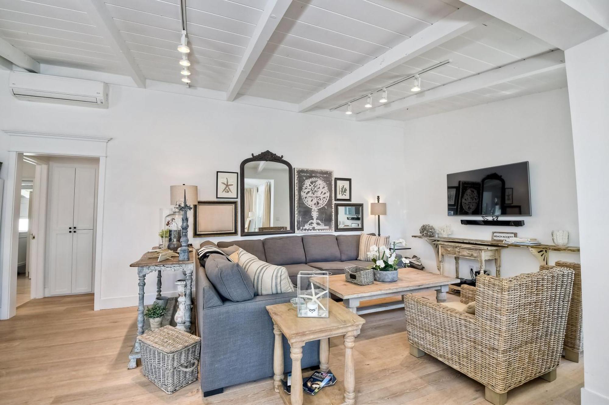 180 N 190 Walnut Entire Carlsbad