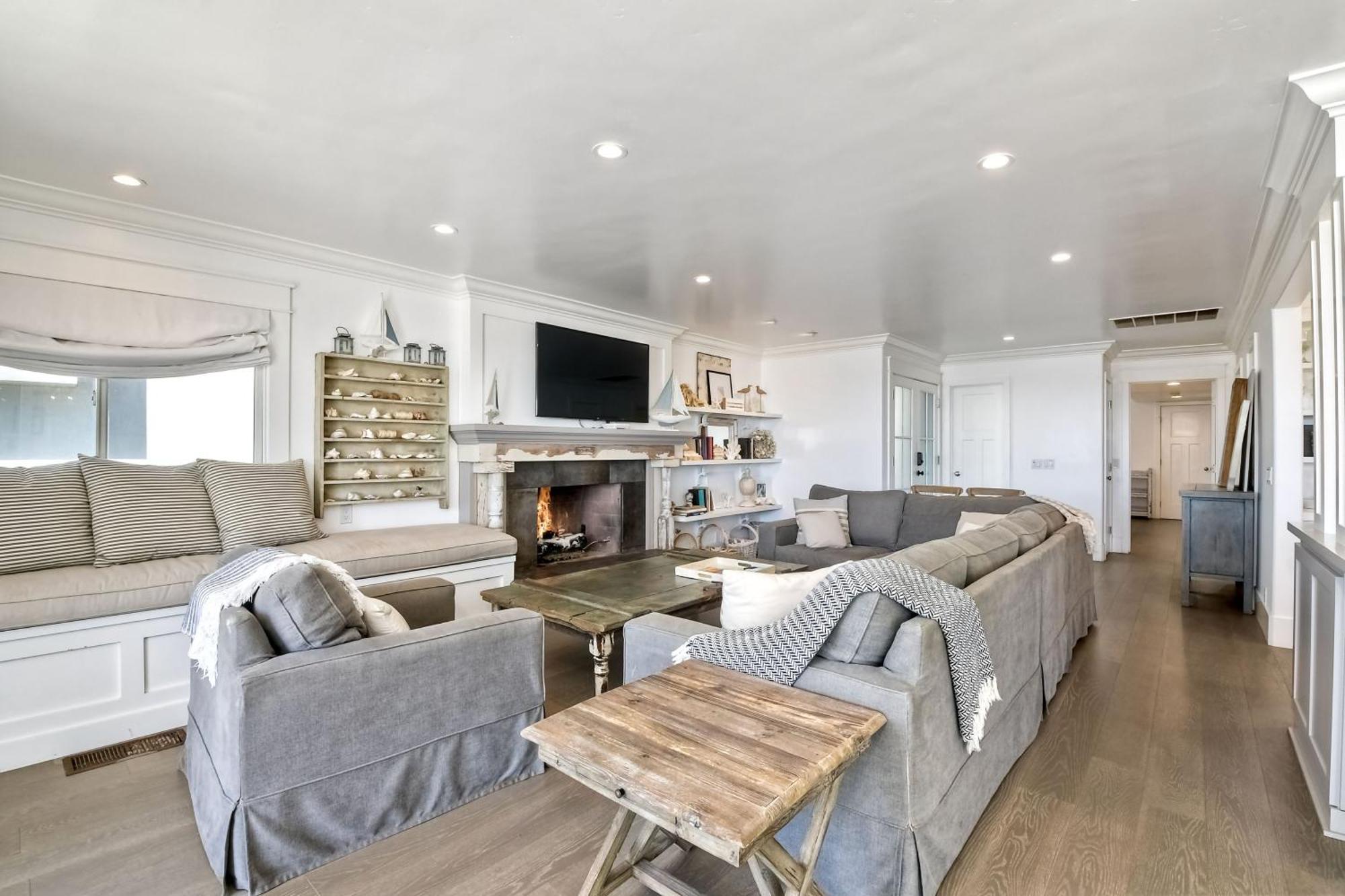 3636 Blvd - Entire Holiday home