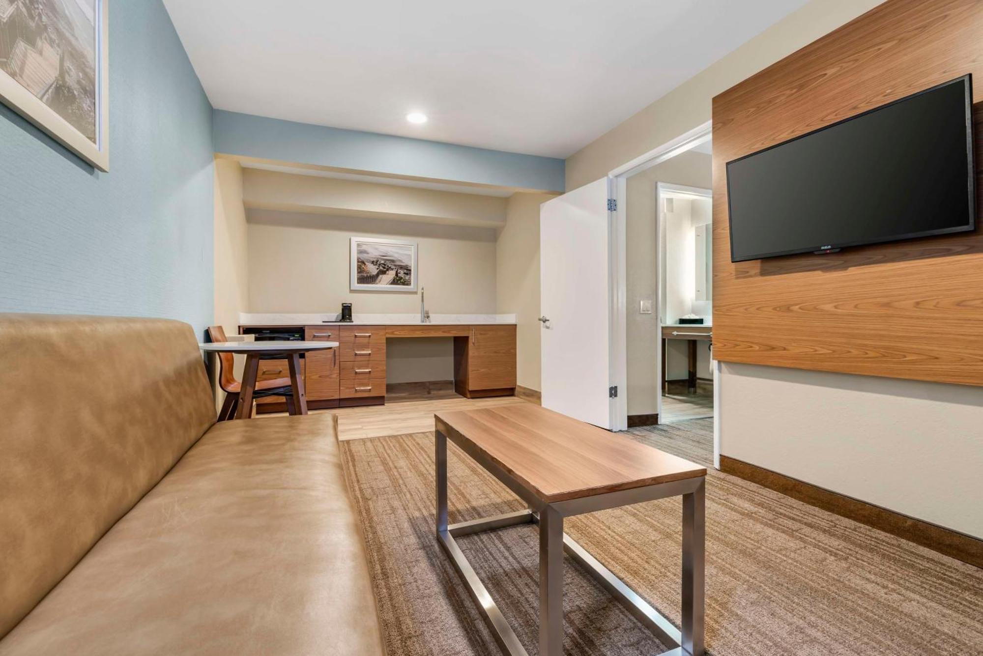 Western By The Sea Hotel 3*