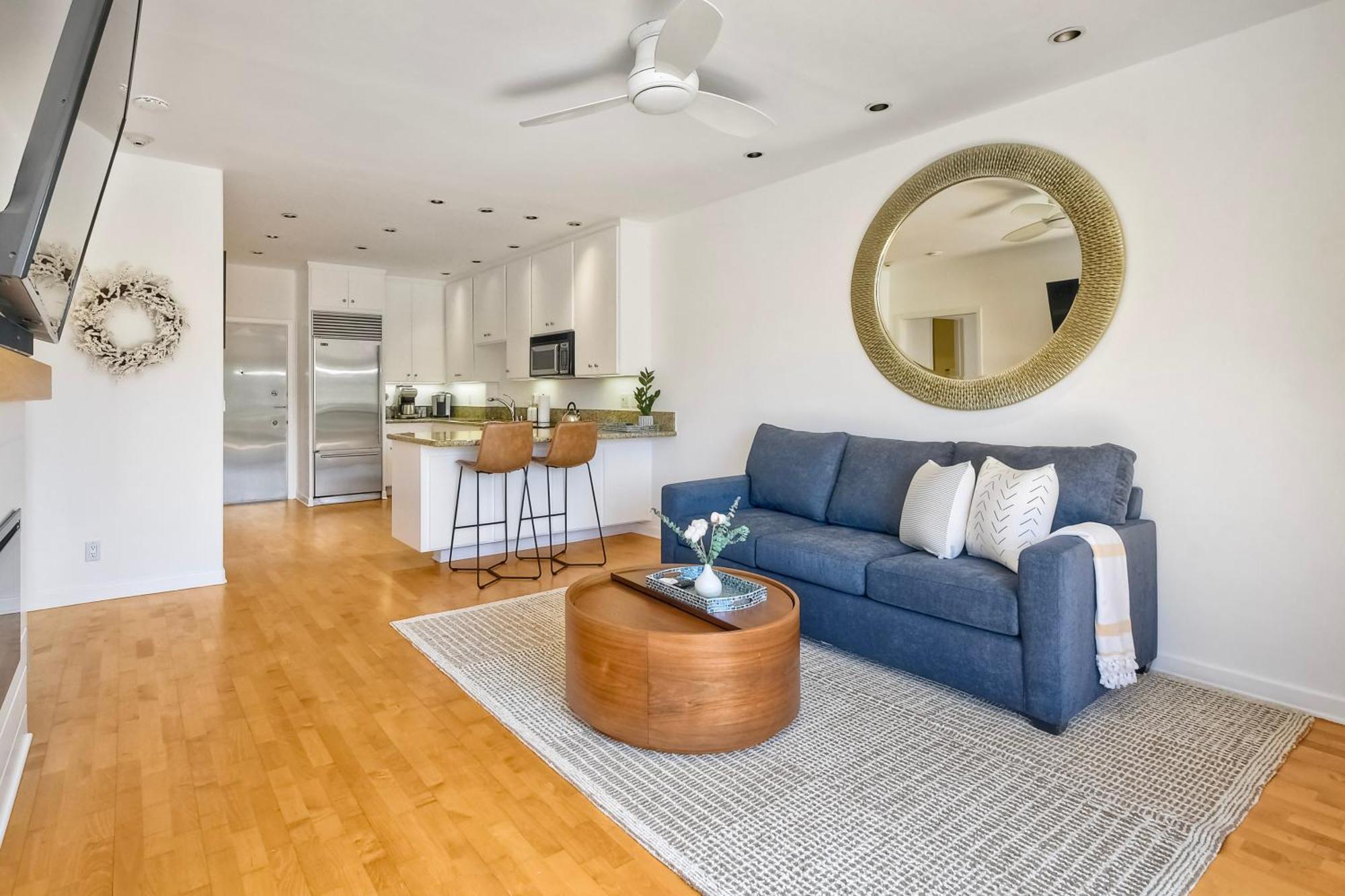 Apartment Pool, Hot Tub, Steps To Omni La Costa