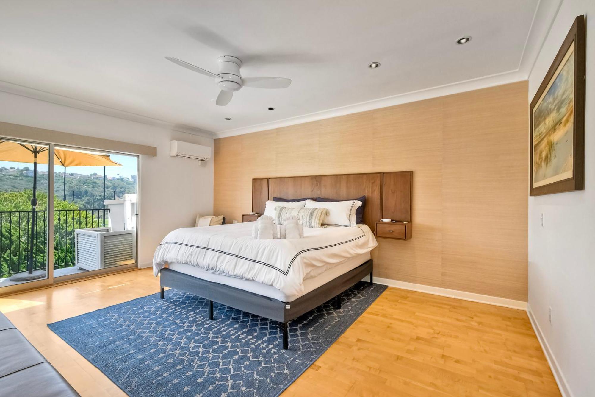 Apartment Pool, Hot Tub, Steps To Omni La Costa