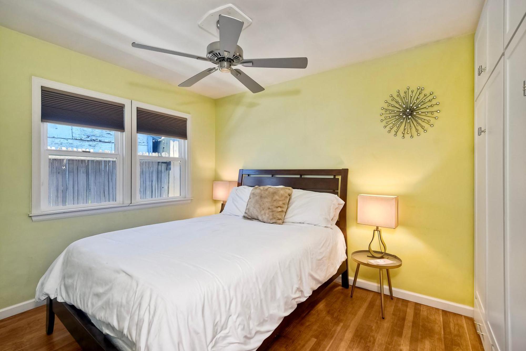 Walk 2 Beach, Ev Charger, Outdoor Dining, 2 Units Carlsbad