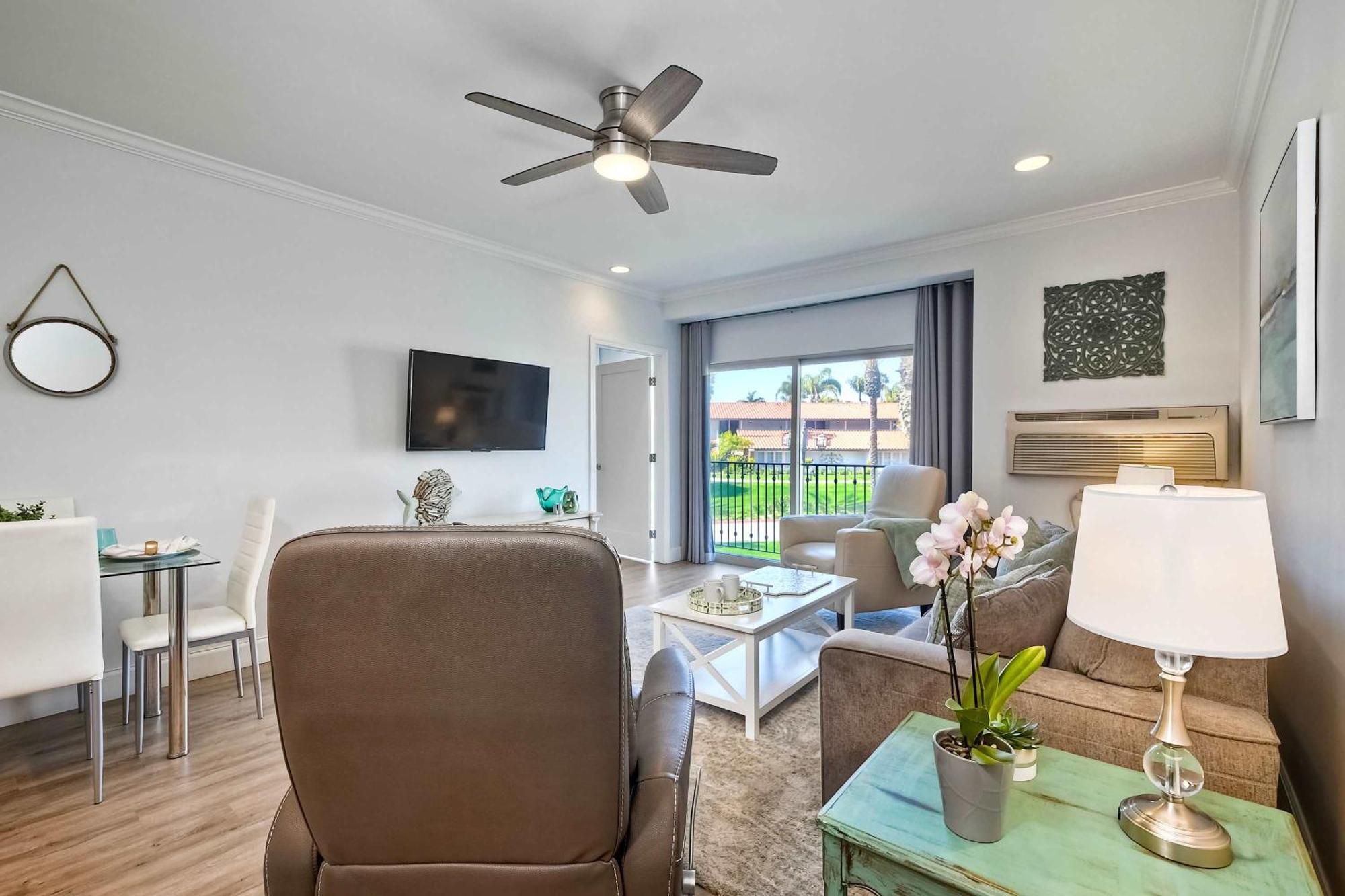 La Costa Gem - For 3 Holiday home Carlsbad