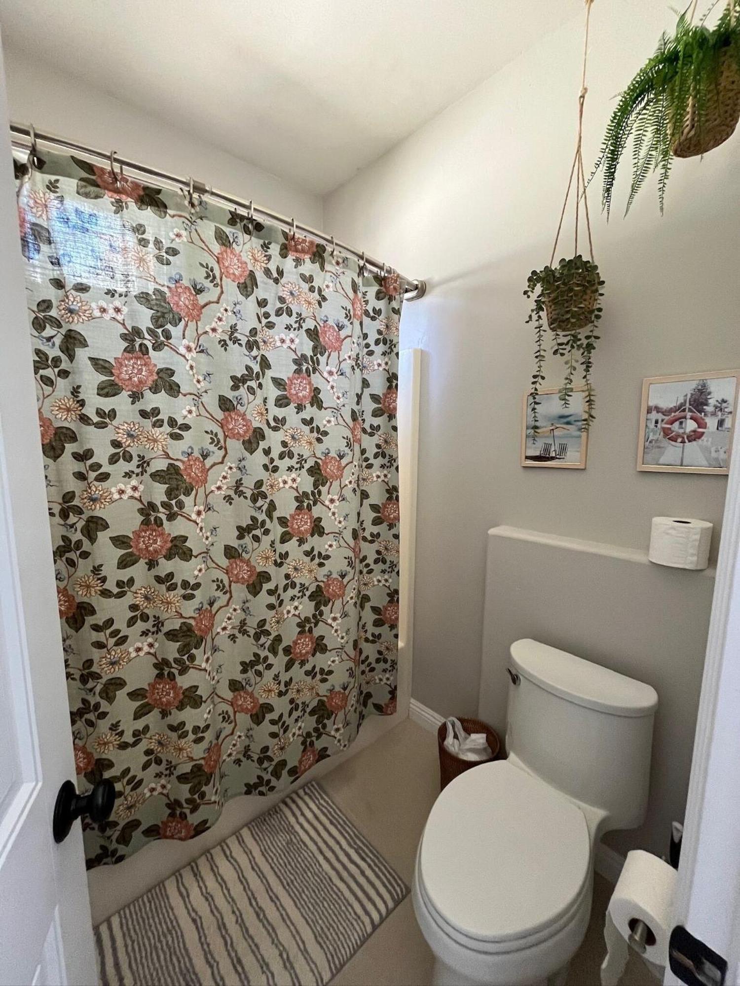 Oasis In Village Holiday home *