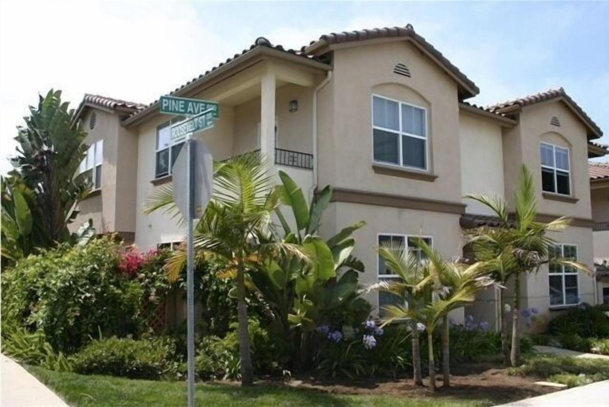 Oasis In Village * Carlsbad