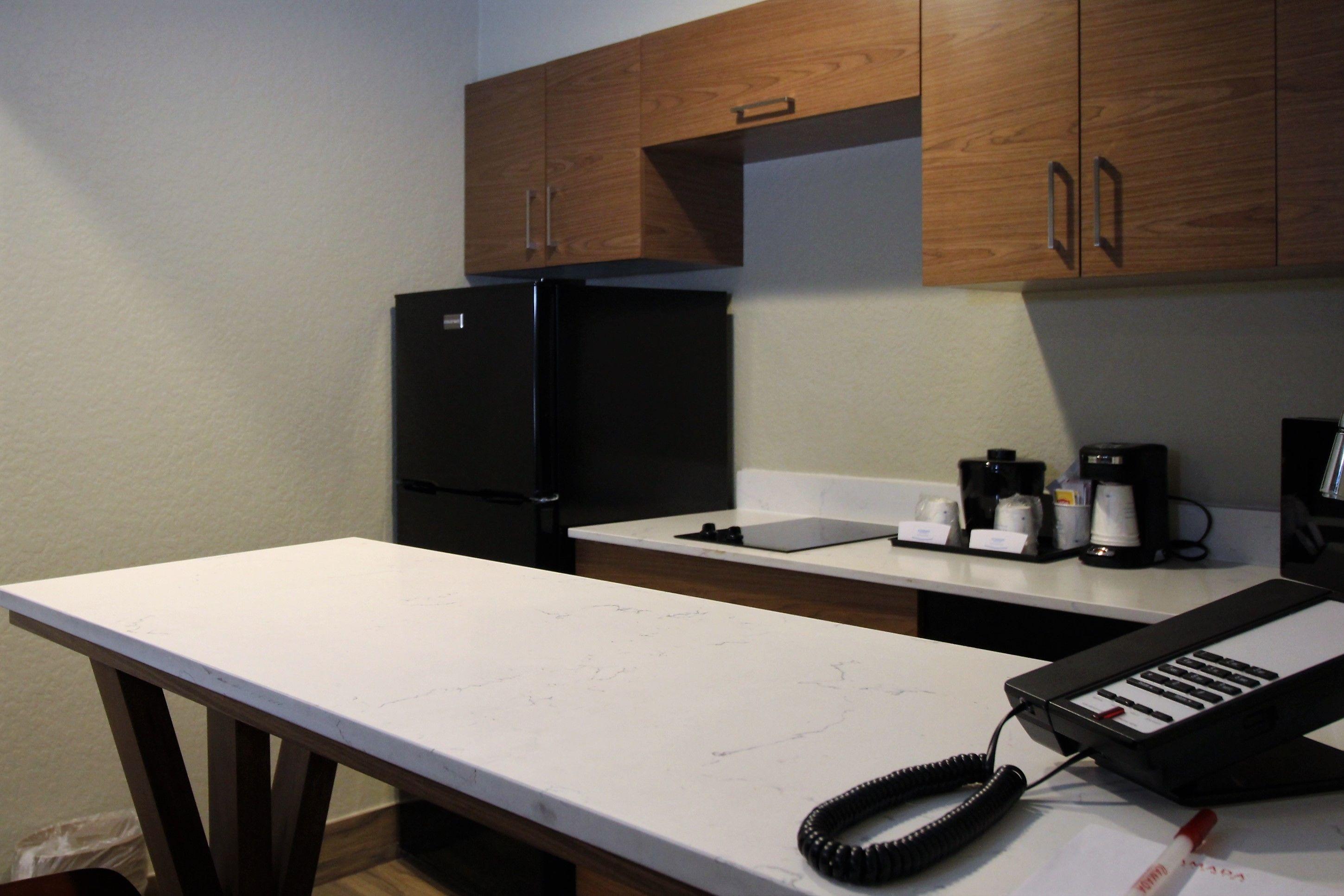 Hotel Western By The Sea 3*