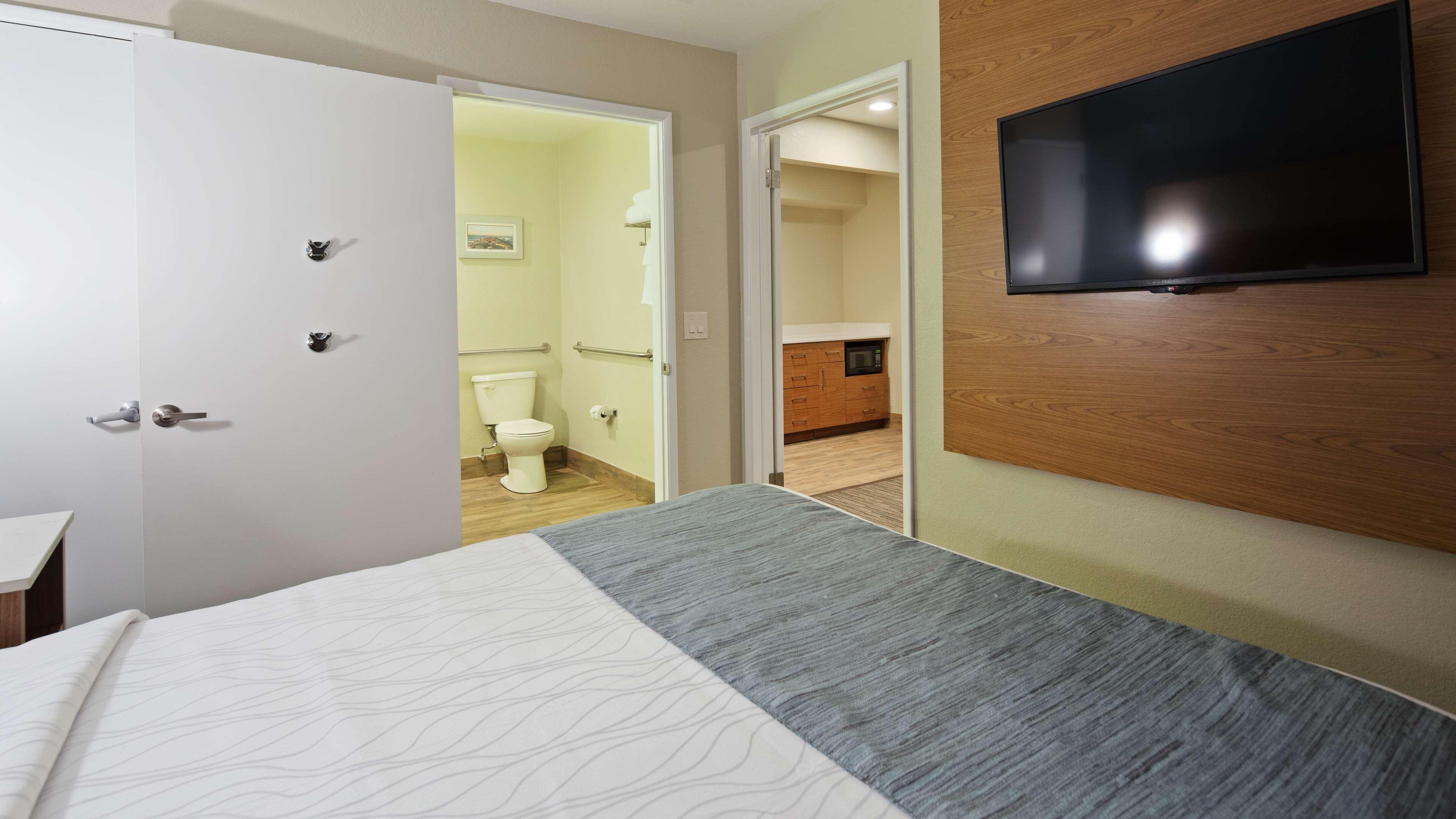 Western By The Sea Hotel 3*