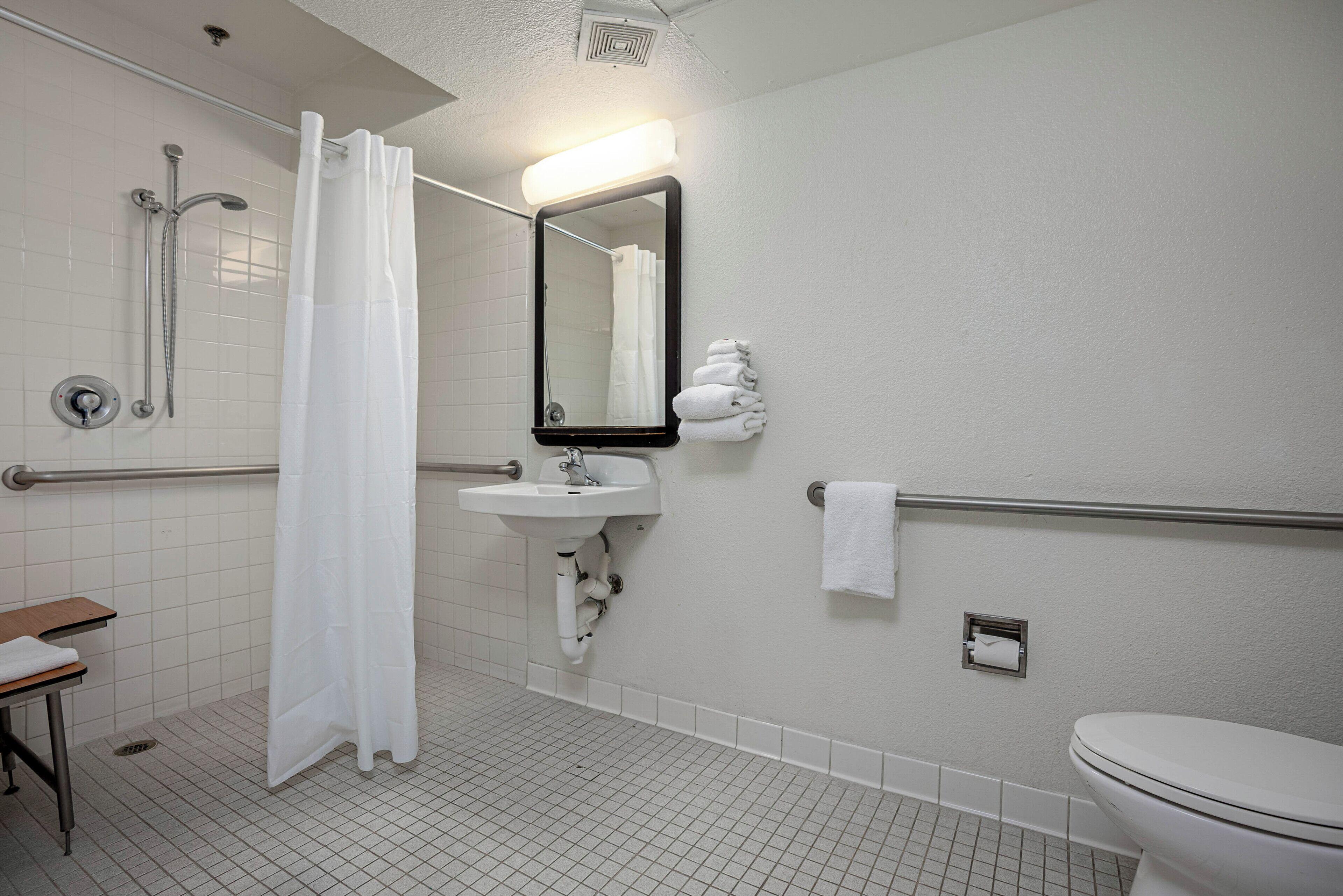 6-carlsbad, Ca Carlsbad