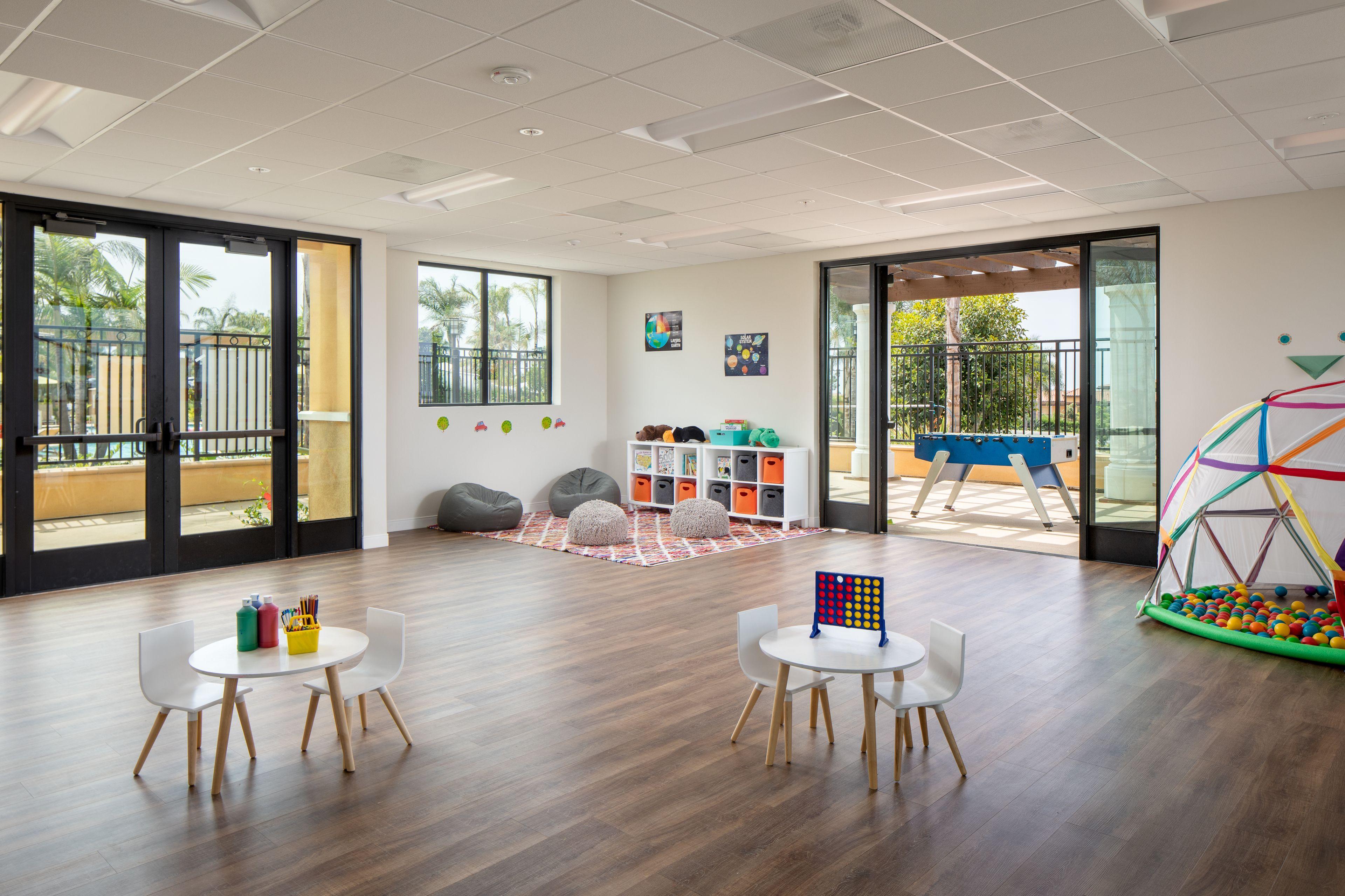 Solea, Autograph Collection 4*