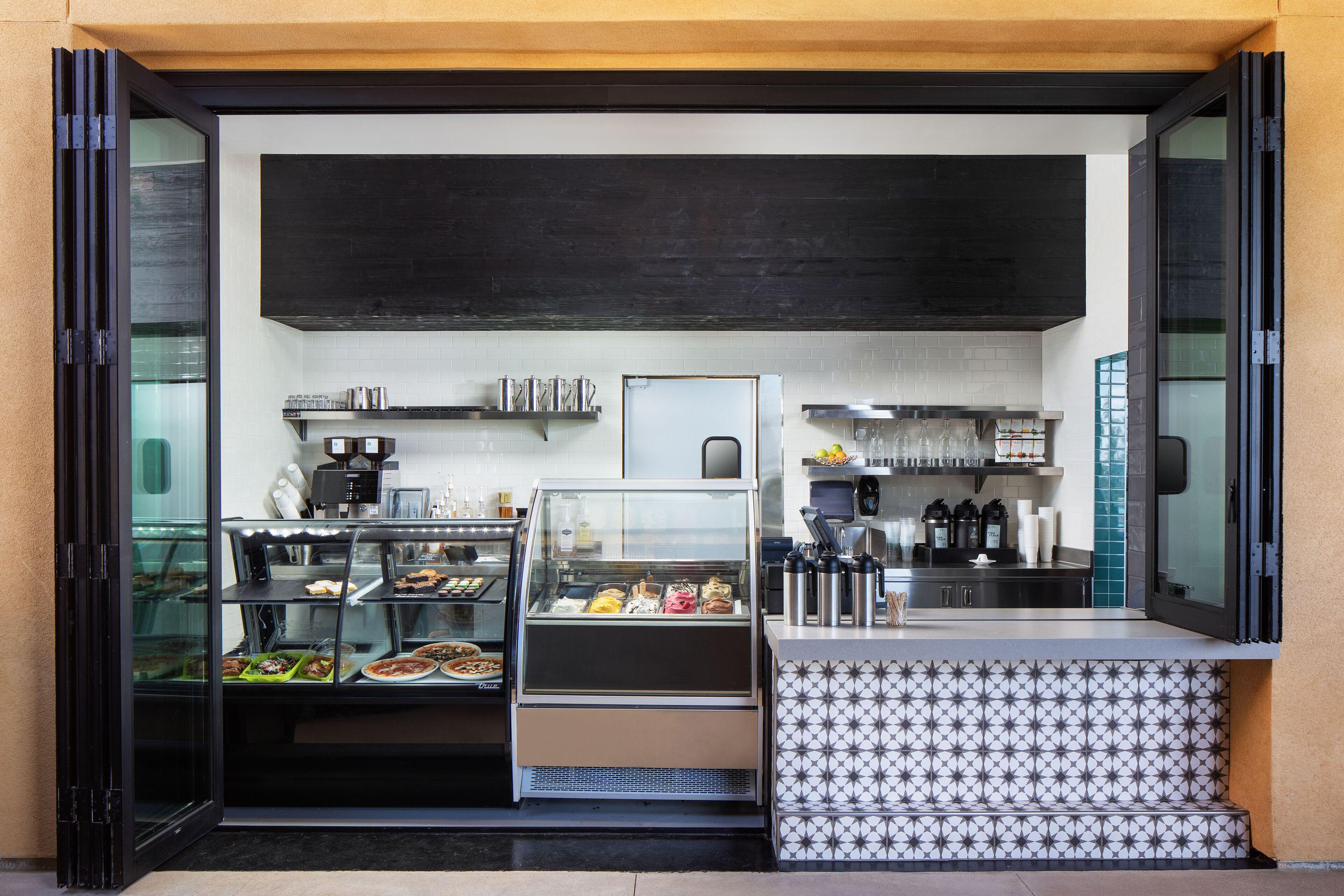 Solea, Autograph Collection Resort