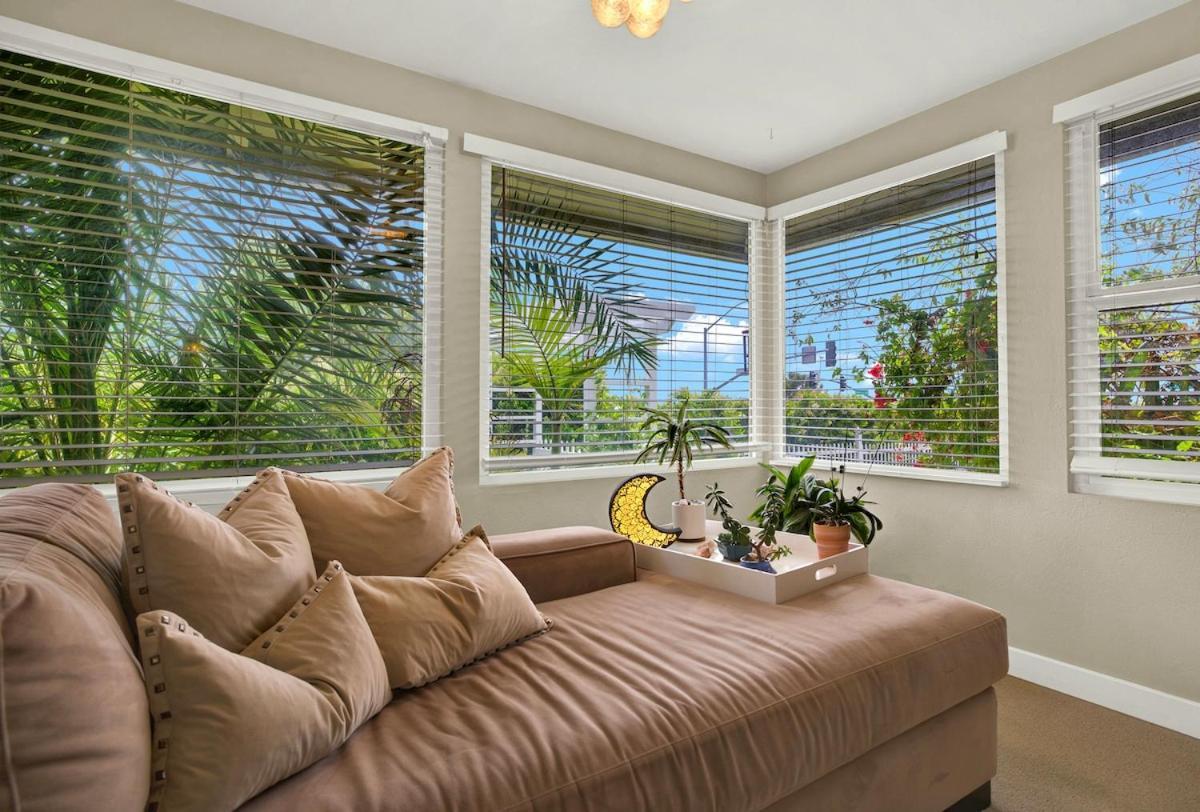 Oceanview Oasis With Roofdeck Hot Tub Holiday home