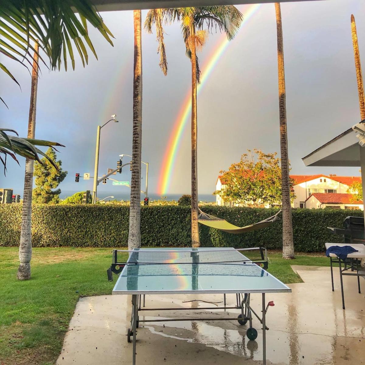 Oceanview Oasis With Roofdeck Hot Tub Holiday home *