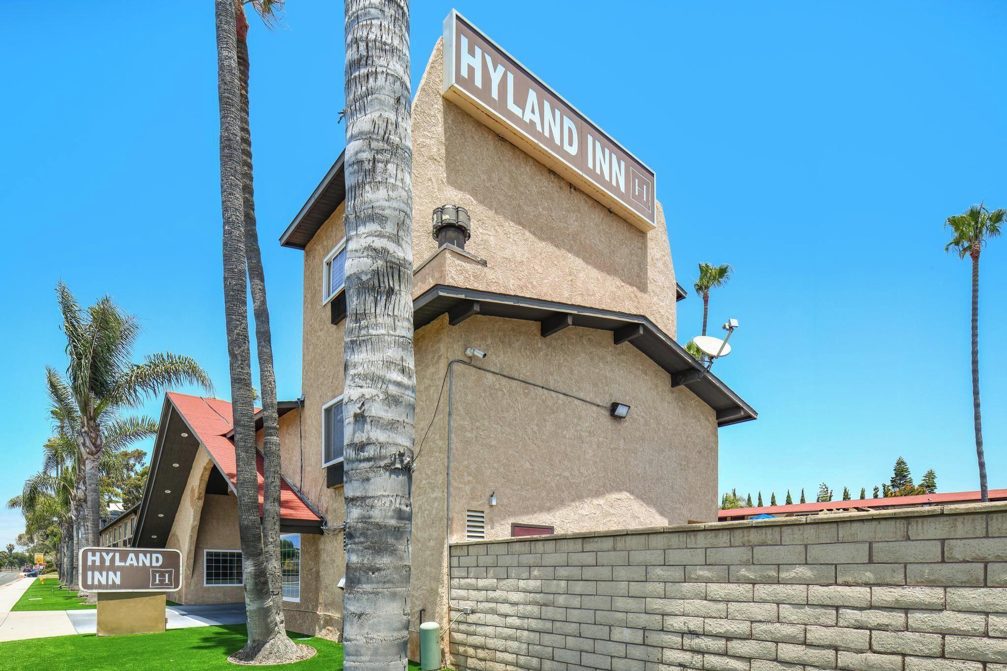 Hyland Near Legoland Motel