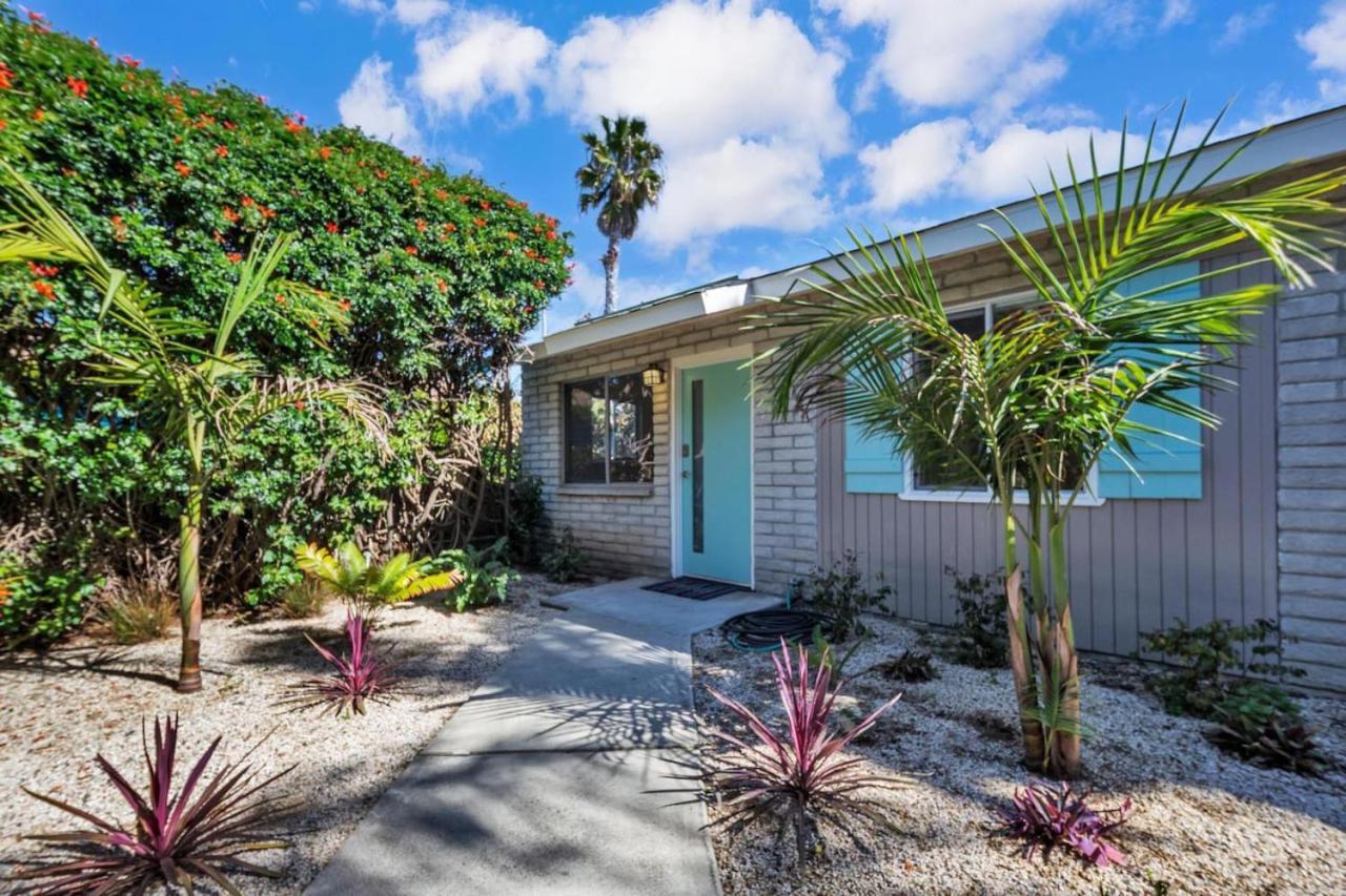 Comfortable 2br Walk To Holiday home Carlsbad