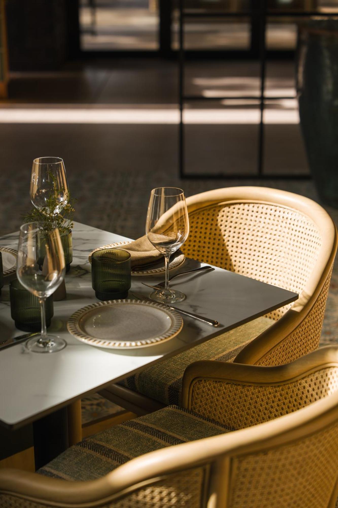 Solea, Autograph Collection 4* Carlsbad