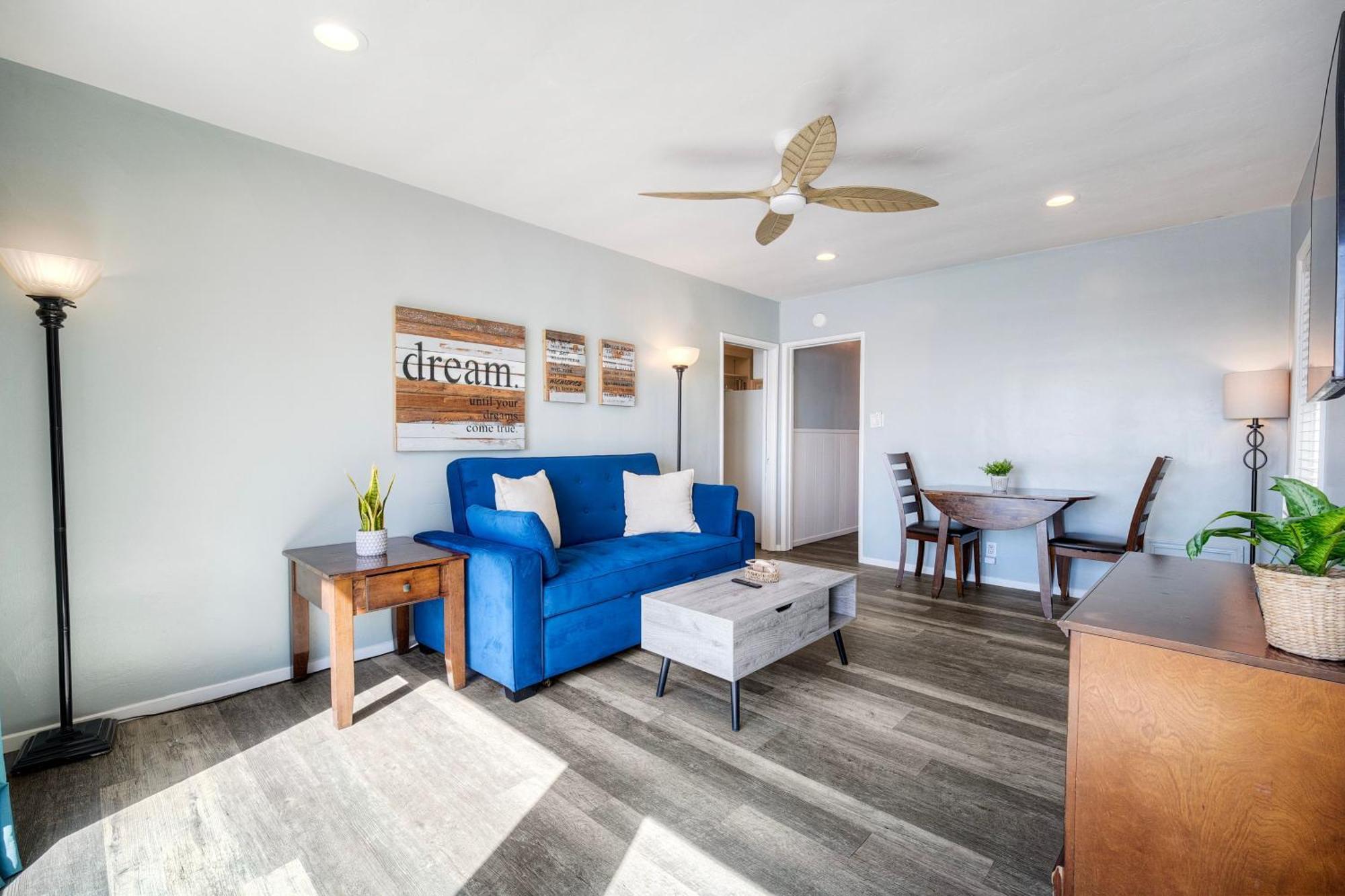 Oceanfront Condo, Private Balcony, Access, Sunset Views