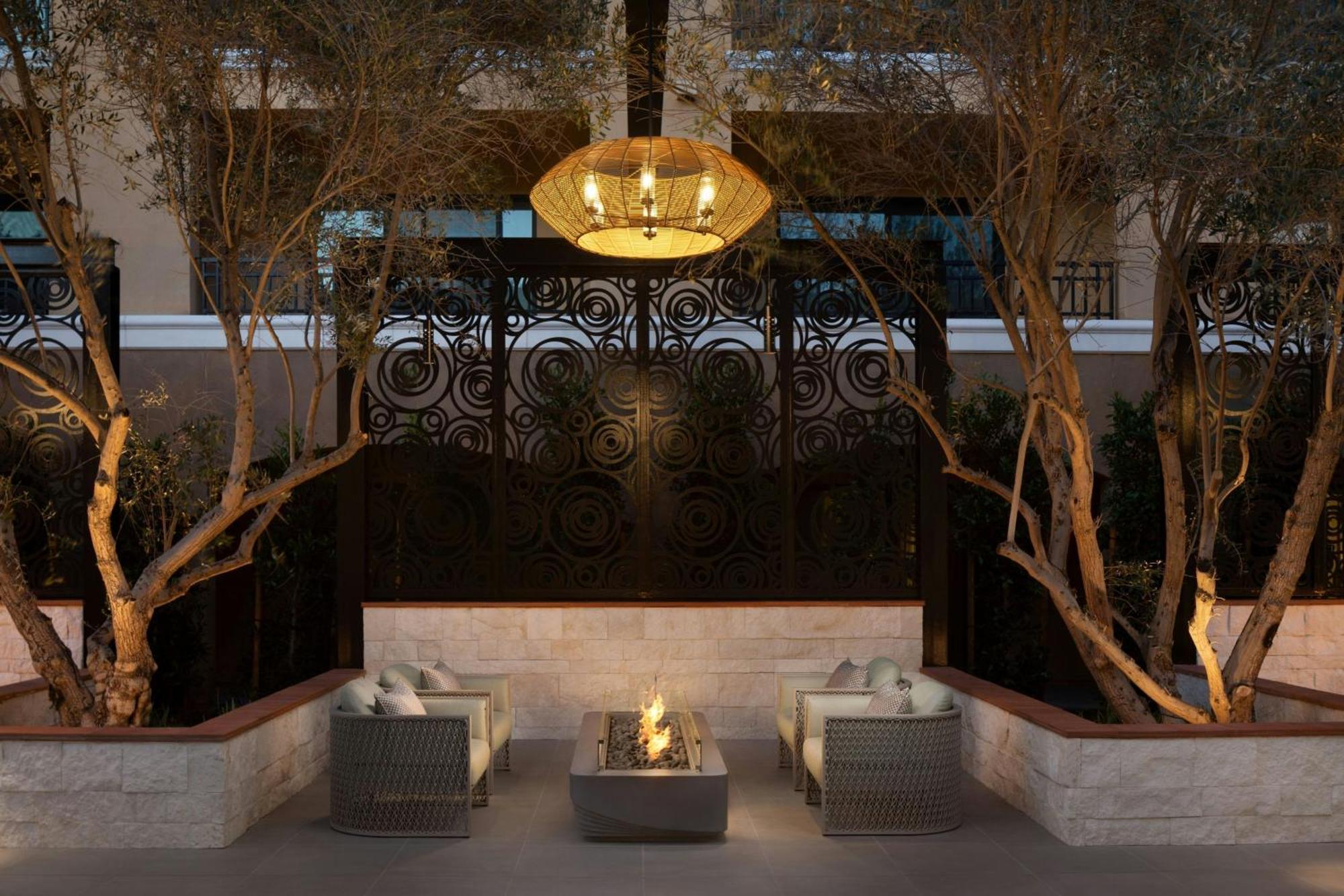 Solea, Autograph Collection Resort