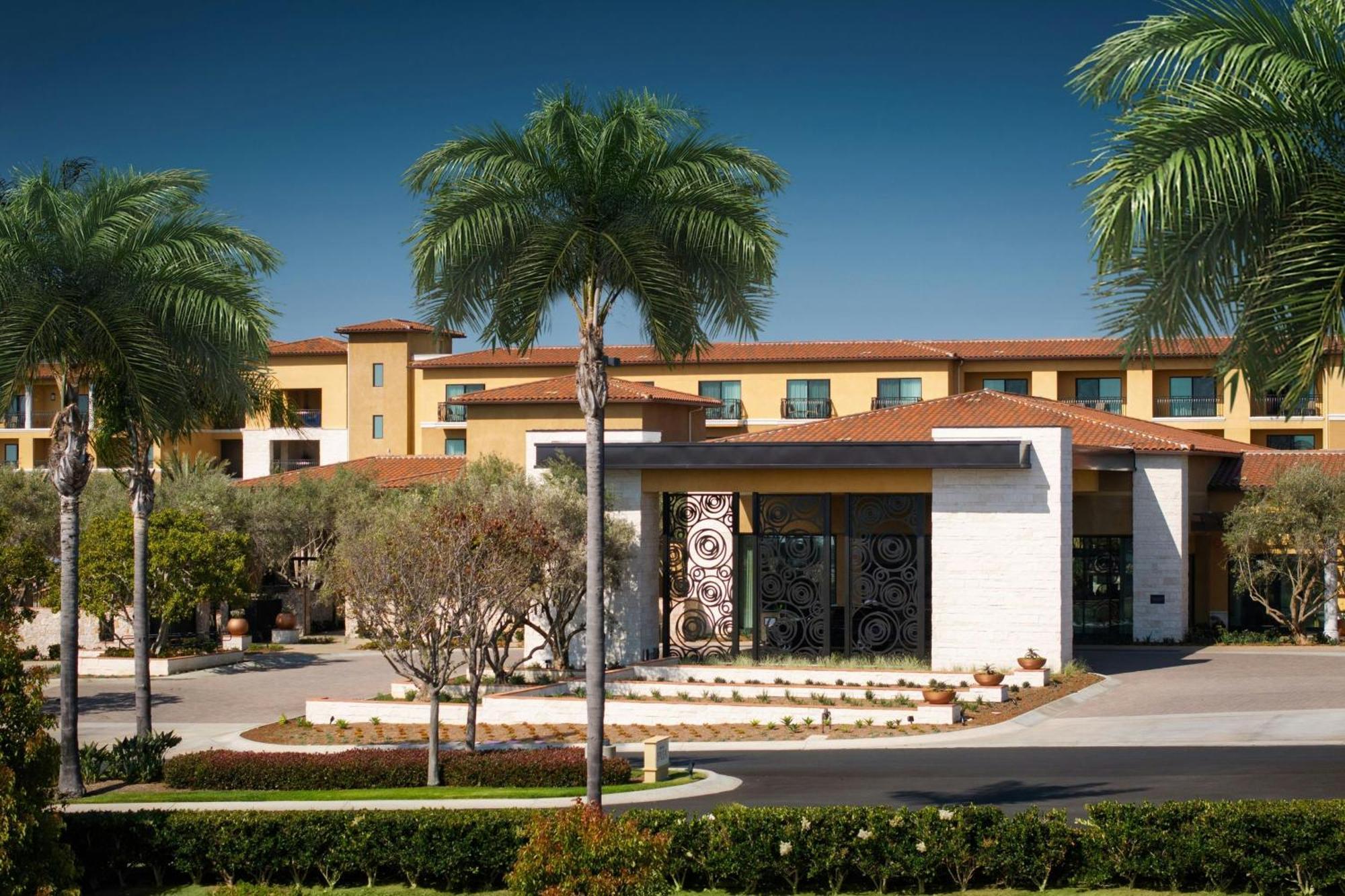 Solea, Autograph Collection Resort 4*