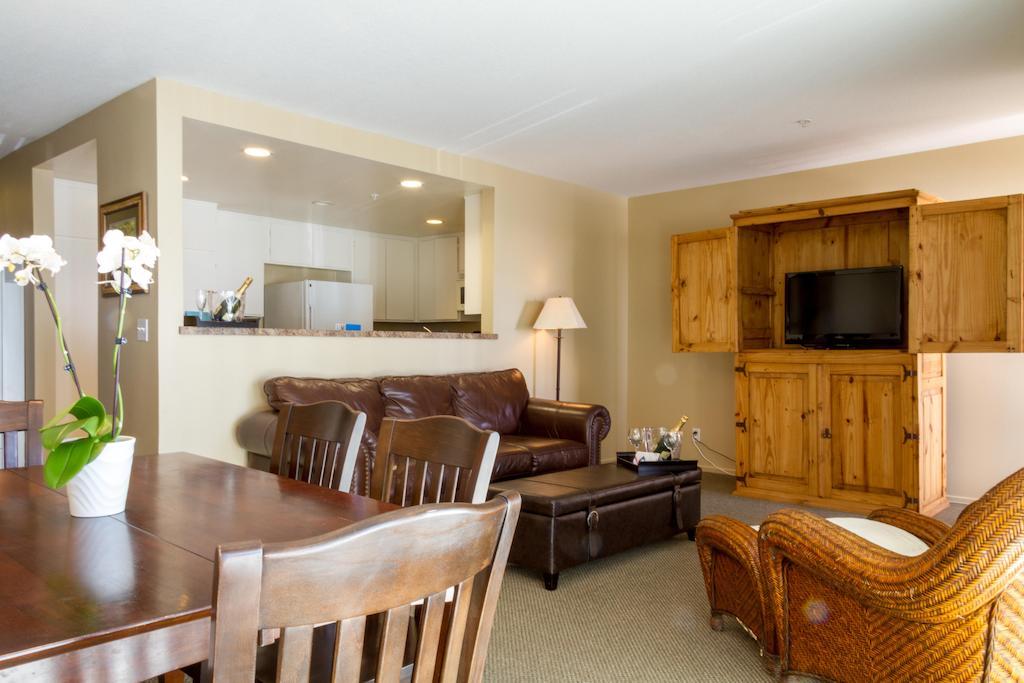 Sea Breeze Vacation
