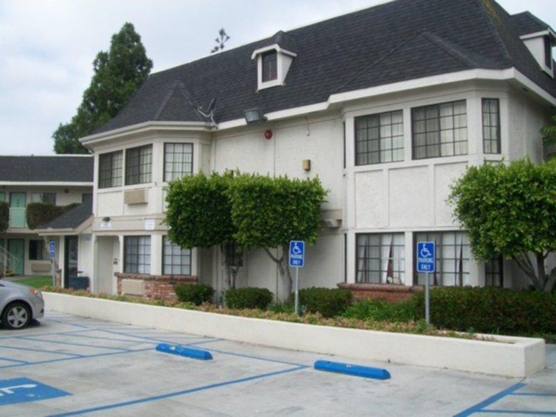 6-carlsbad, Ca - Village Carlsbad