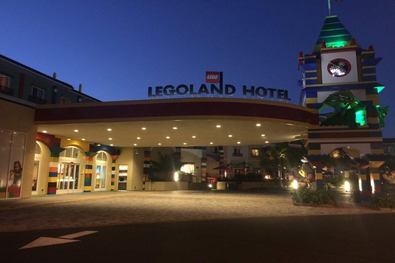 Resort Legoland California And Castle