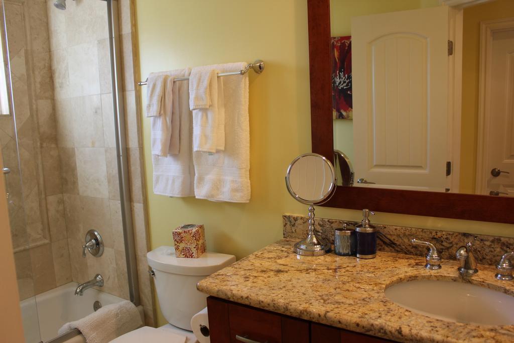 The Palms Apartment Carlsbad