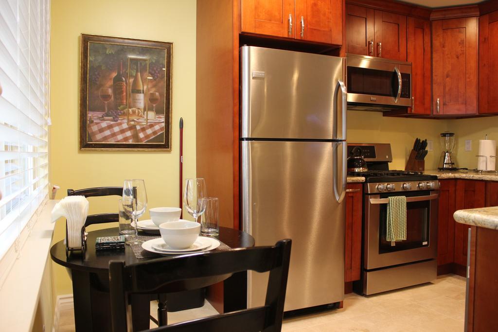 The Palms Apartment