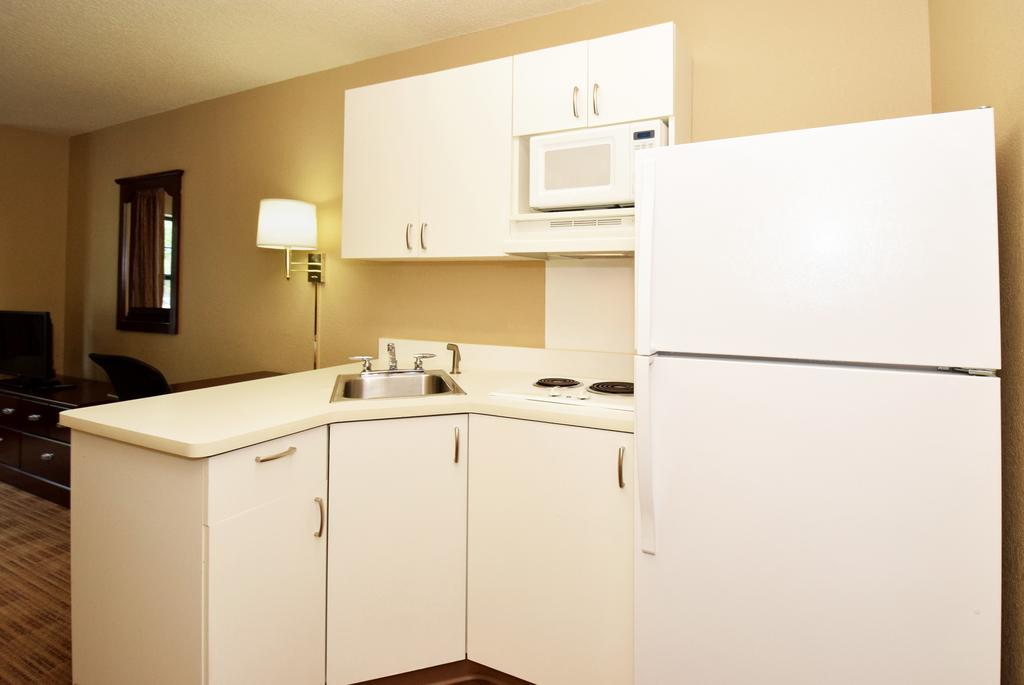 Hotel Extended America - San Diego - Village By The Sea 2*