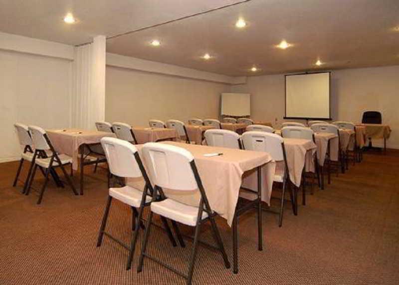 Hotel Express & By Ihg