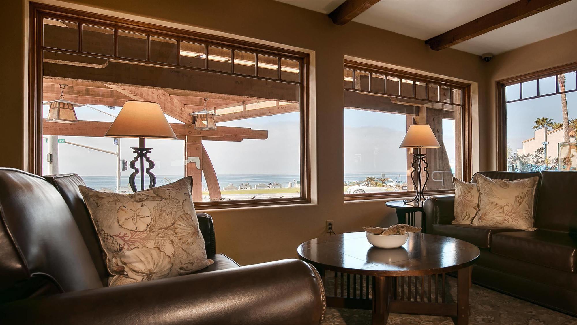 Best Western Plus Beach View 3*