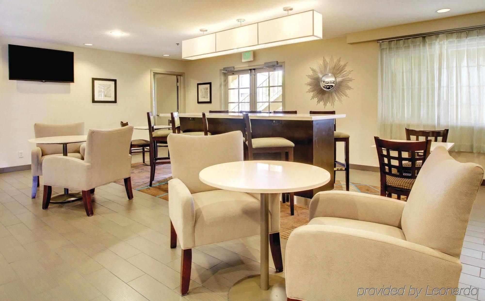 La Quinta By Wyndham - Legoland Area Hotel