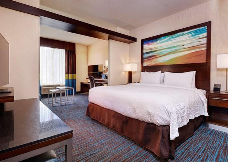 Fairfield & By Marriott San Diego Carlsbad