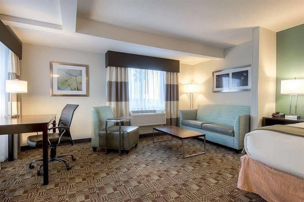 Hotel Express & By Ihg Carlsbad