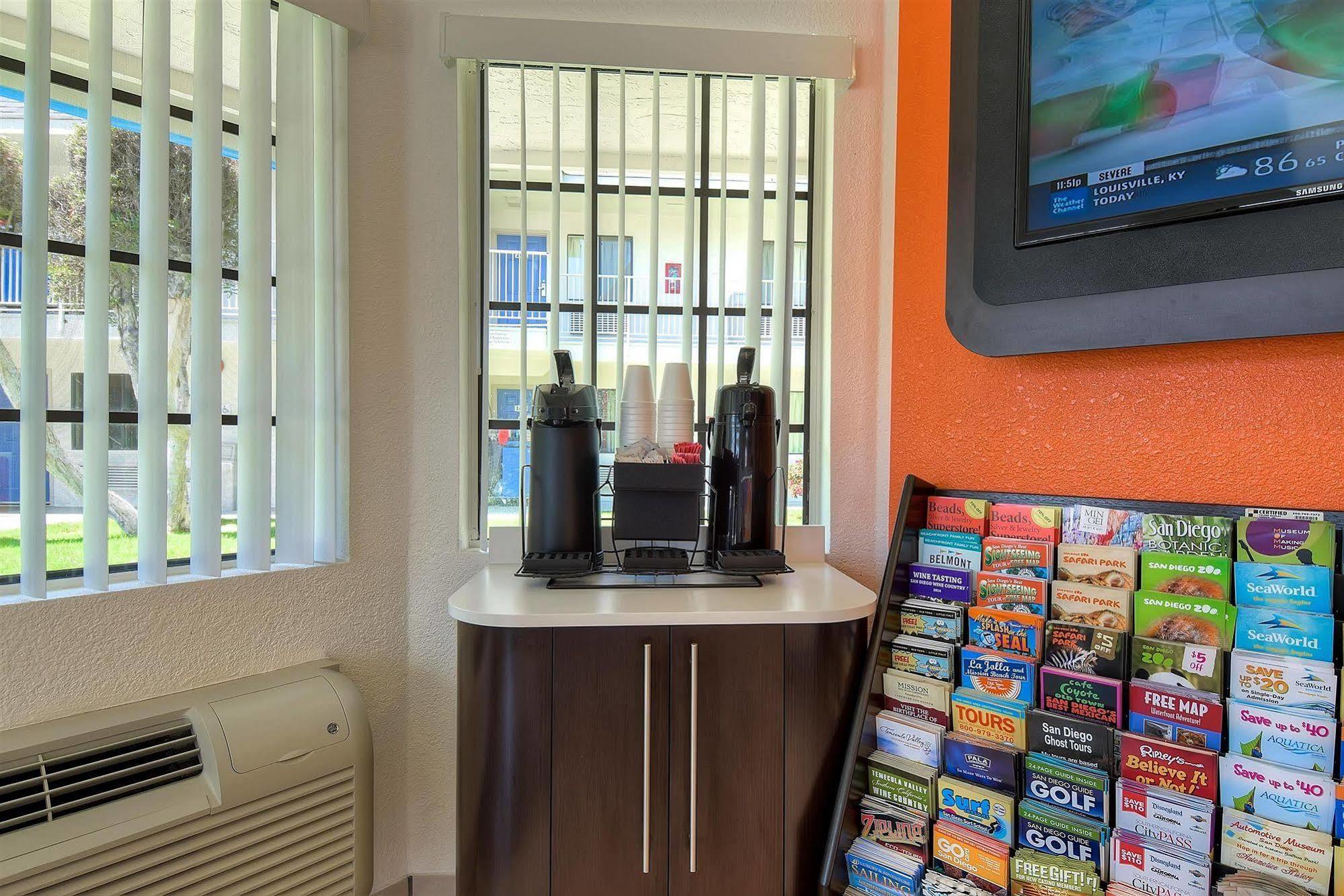 6-carlsbad, Ca - Village