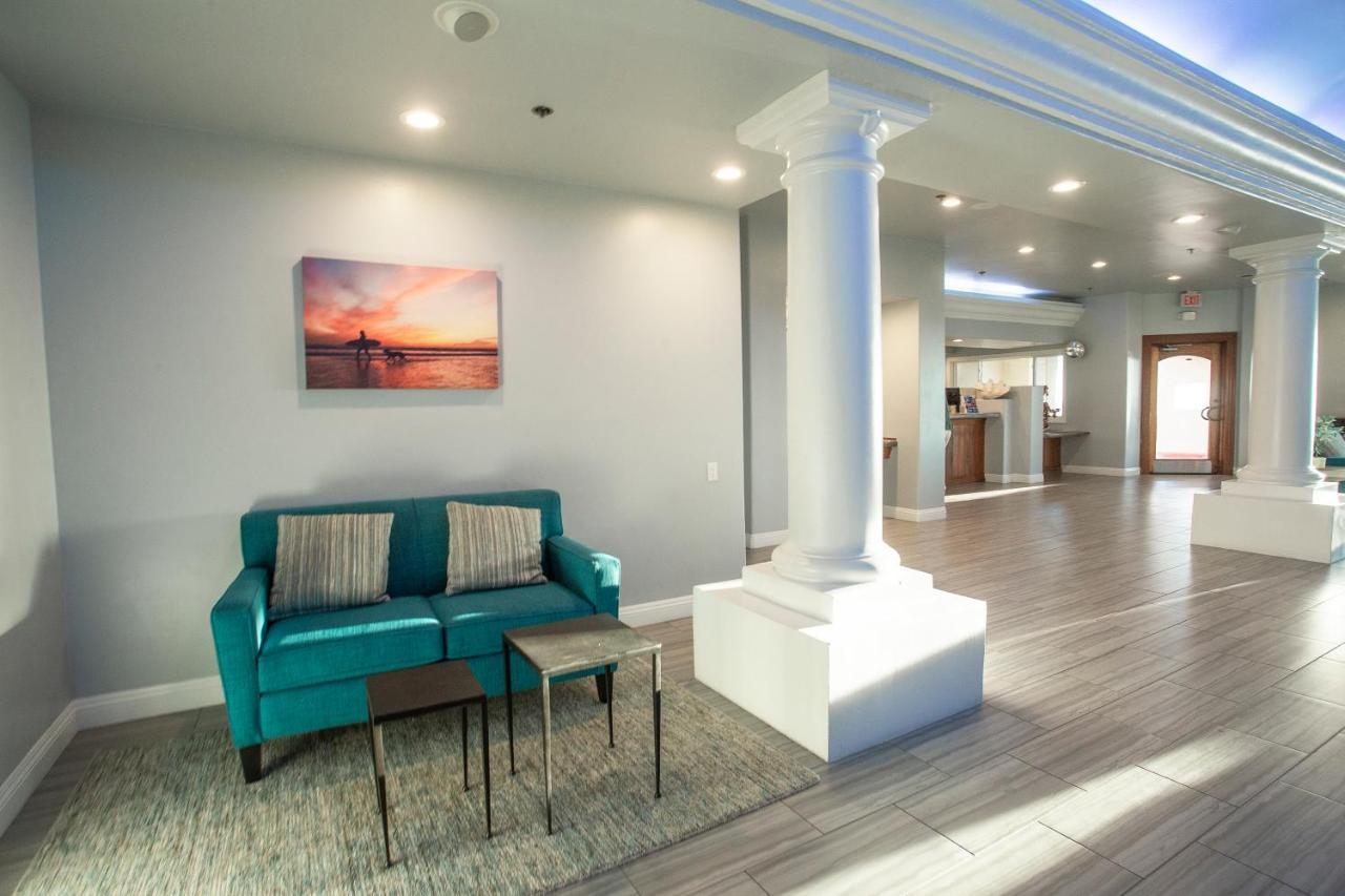 Tamarack Hotel