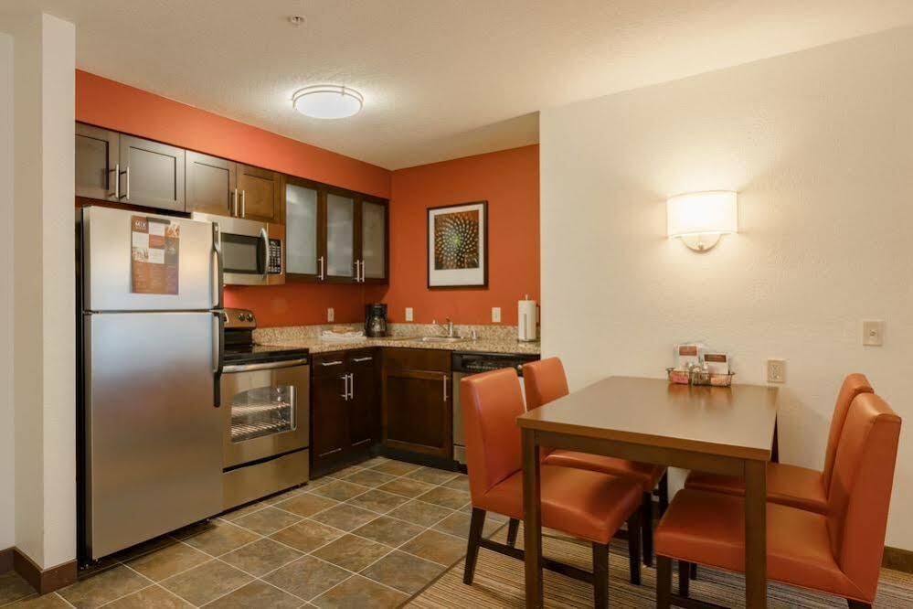 San Diego 3*
