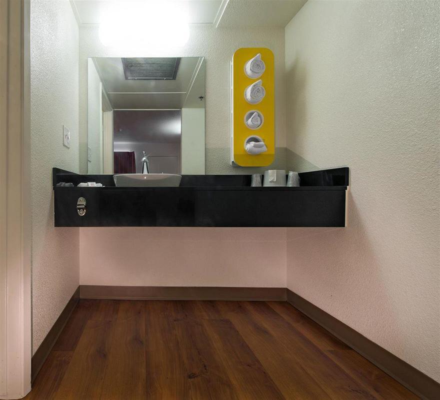 6-carlsbad, Ca Hotel